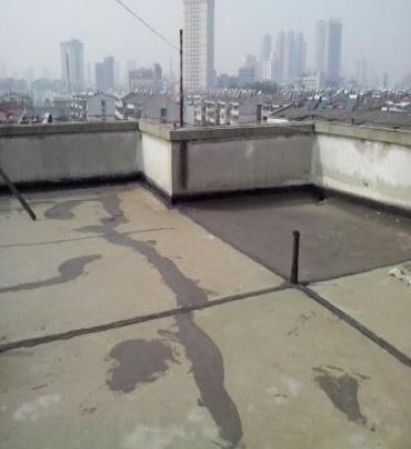 昭通漏水维修 楼顶漏水是什么原因，楼顶漏水维修方法是什么?